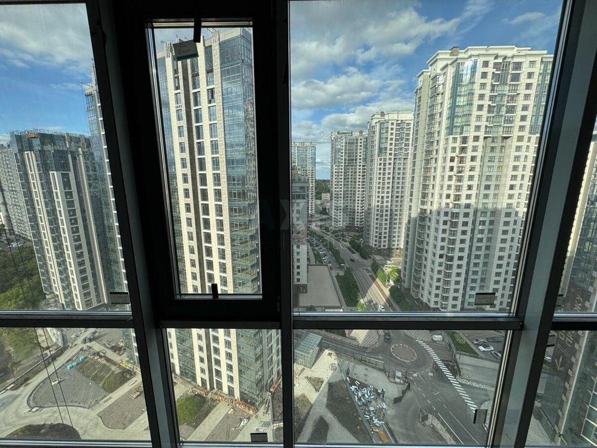 3к квартира ул. Драгомирова Михаила 181