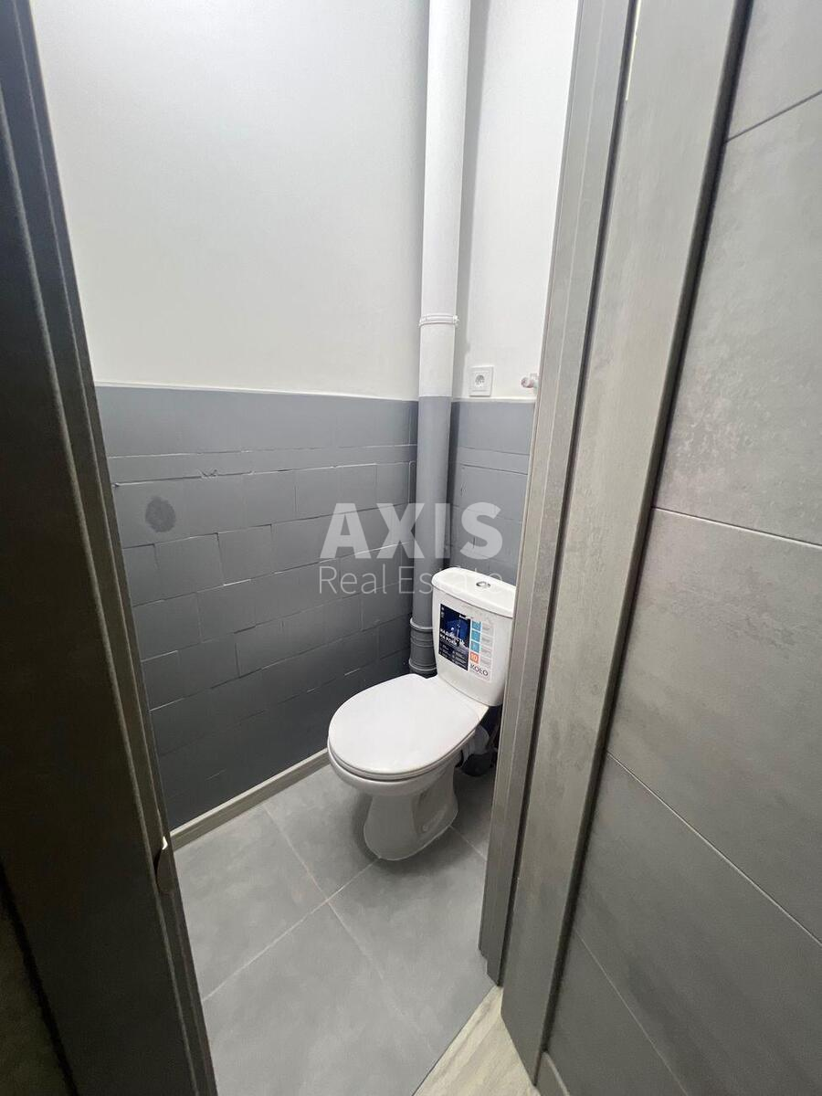 2k apartment pr-t Povitryanykh Syl 54624941