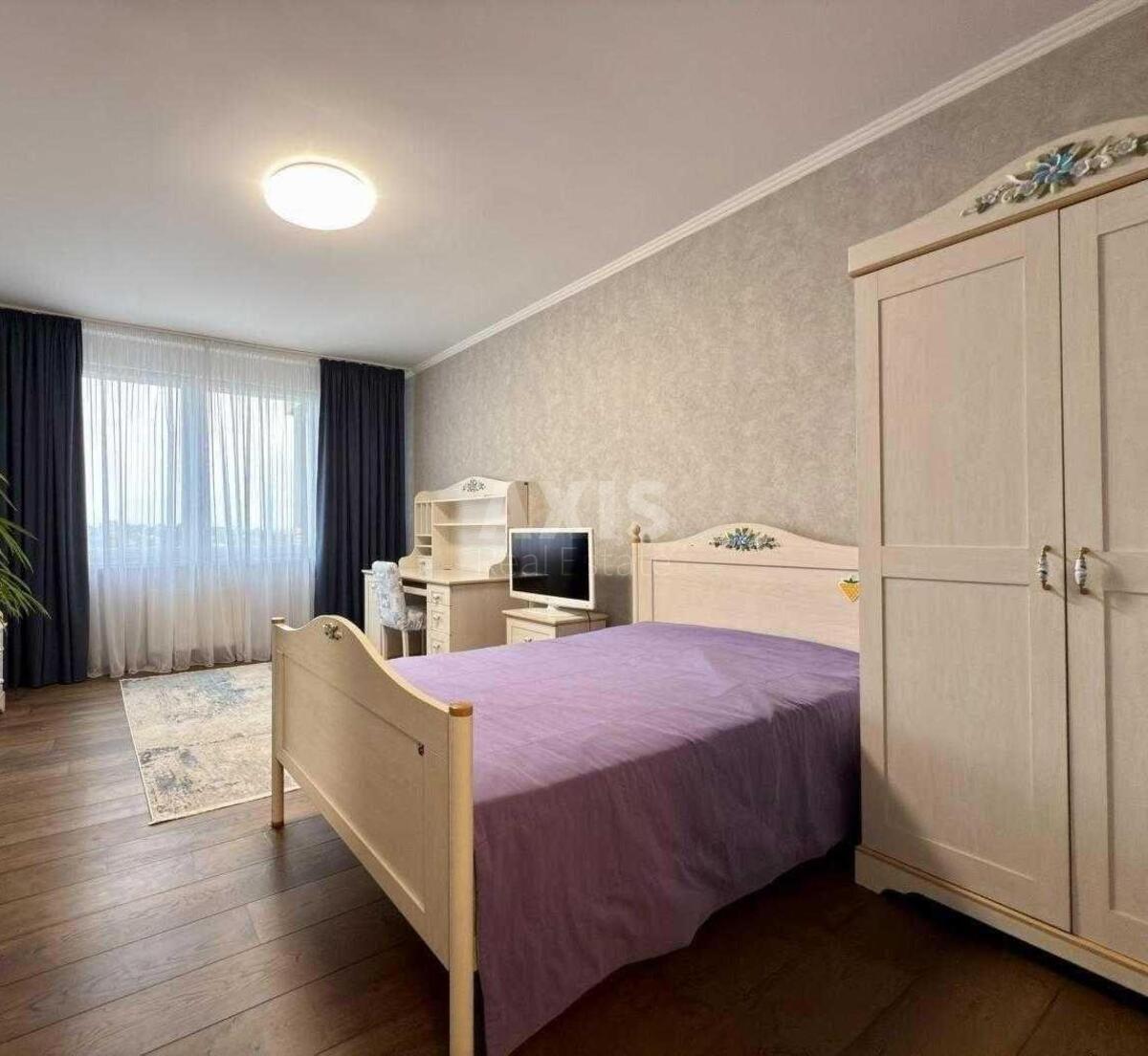 4к квартира пр-т Голосеевский 62628506