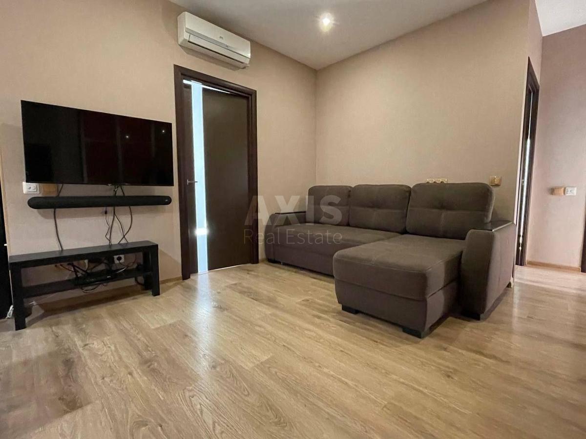 2k apartment vul. Shums'kogo Jurija 54