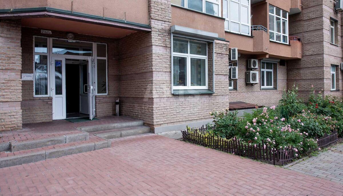 2к квартира ул. Кудряшова 165874611