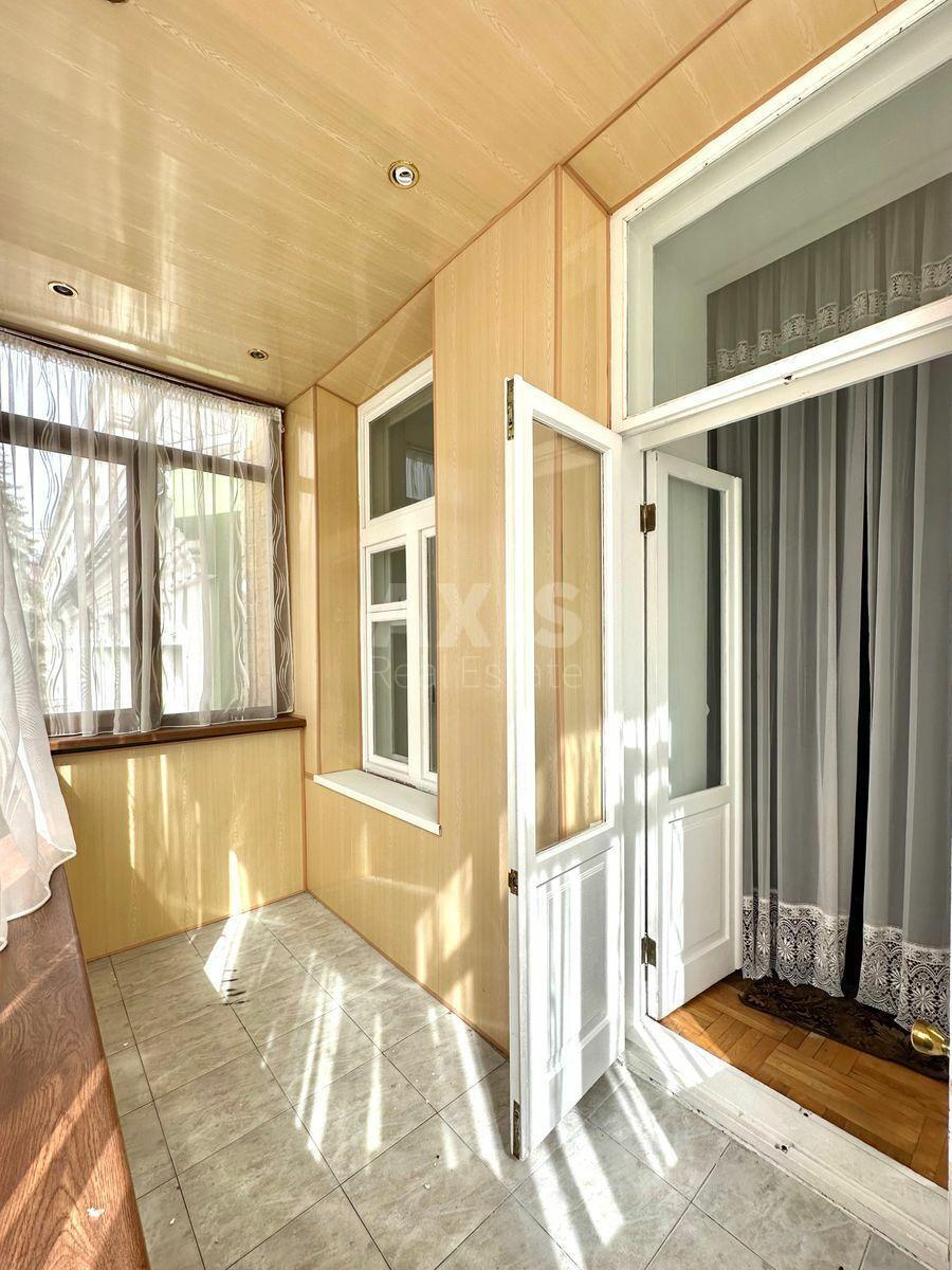3k apartment vul. Turgenjevs'ka 3010