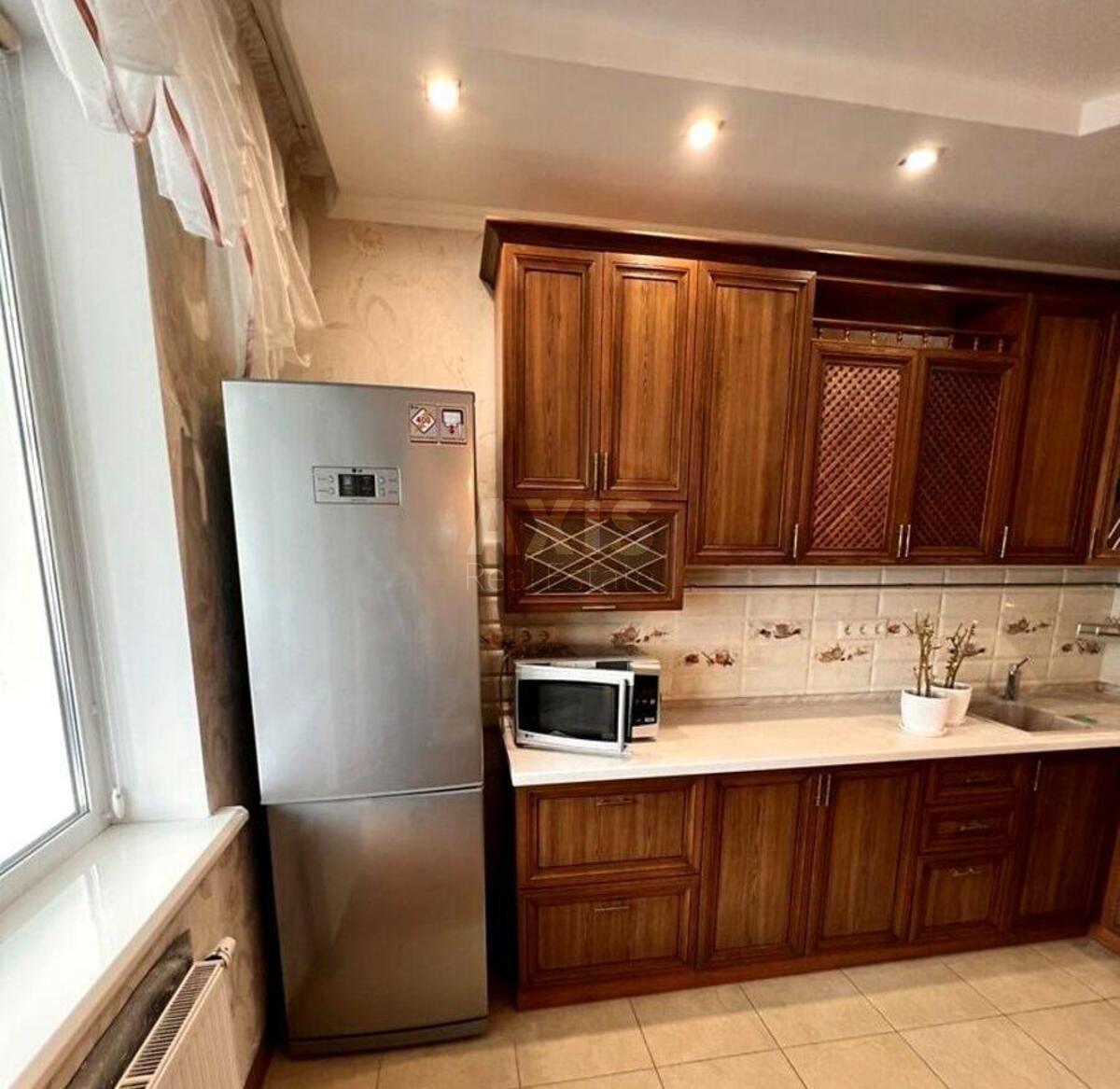 2k apartment vul. Dragomanova 40З63176