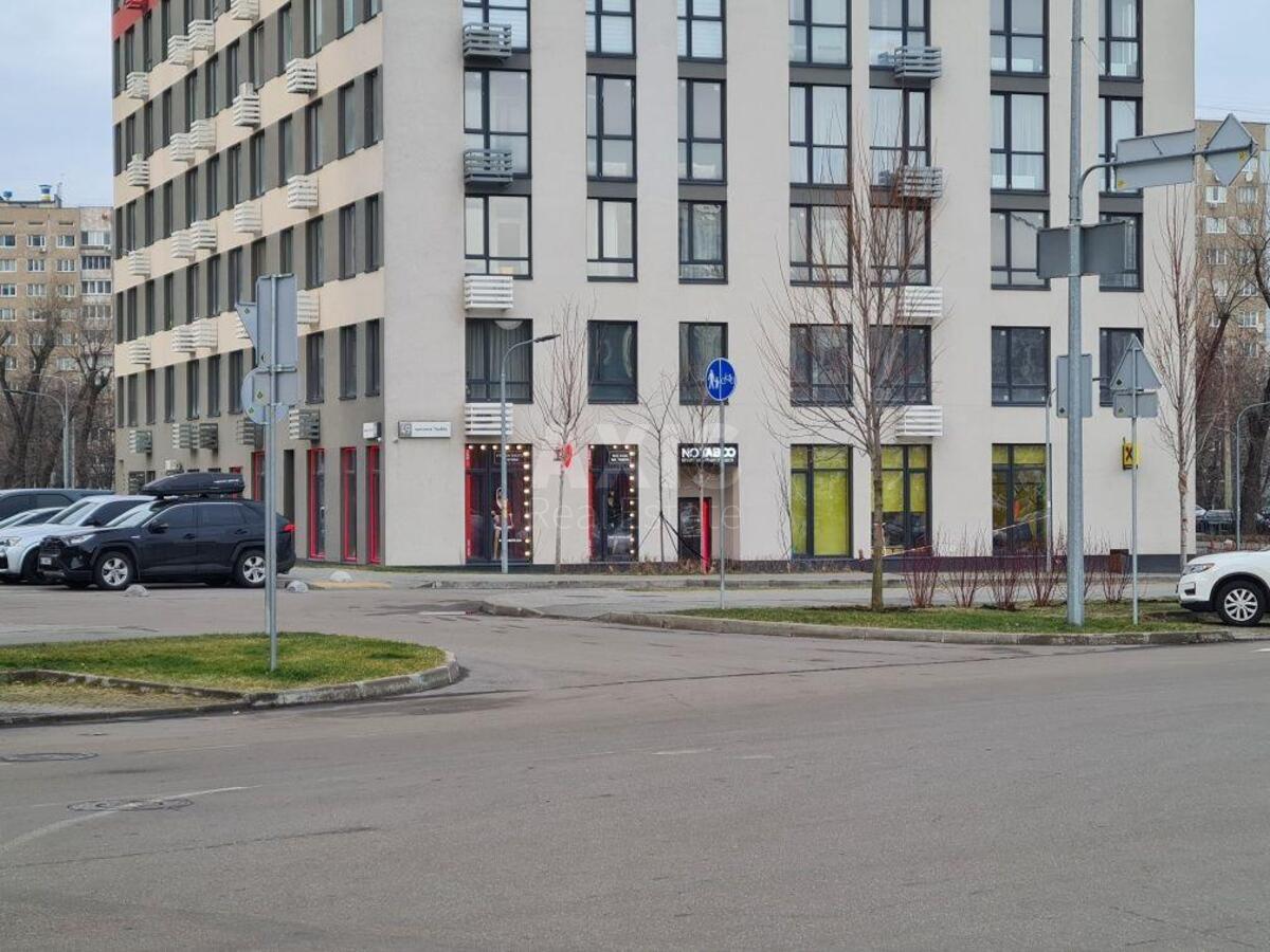 Объект торговли ул. Александра Олеся 2А, 135м2