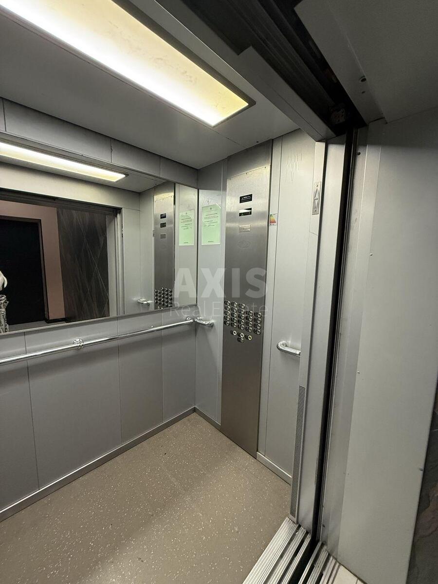 3k apartment vul. Get'mana Vadyma 1В8