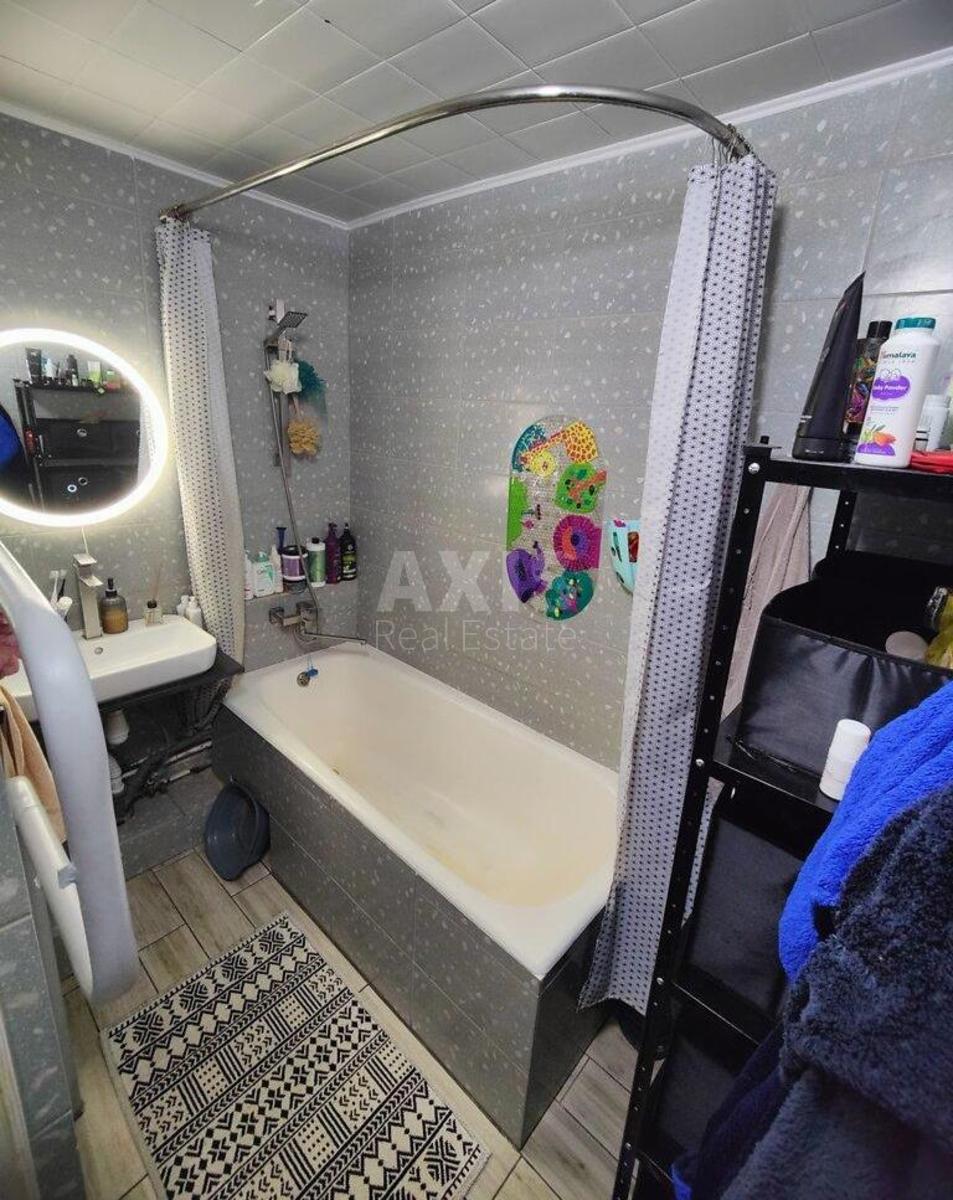 1k apartment vul. Praz'ka 22А7