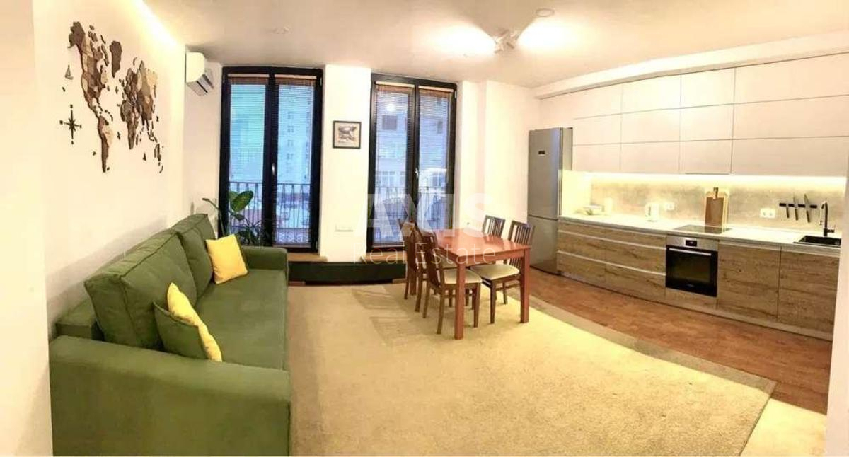 2k apartment vul. Antonovycha 741