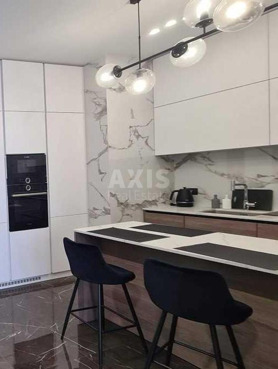 2k apartment vul. Glybochyc'ka 730
