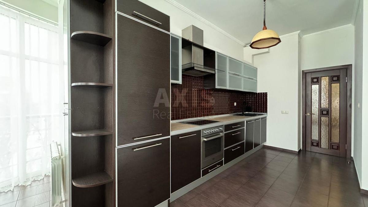 3k apartment vul. Panasa Myrnogo 176