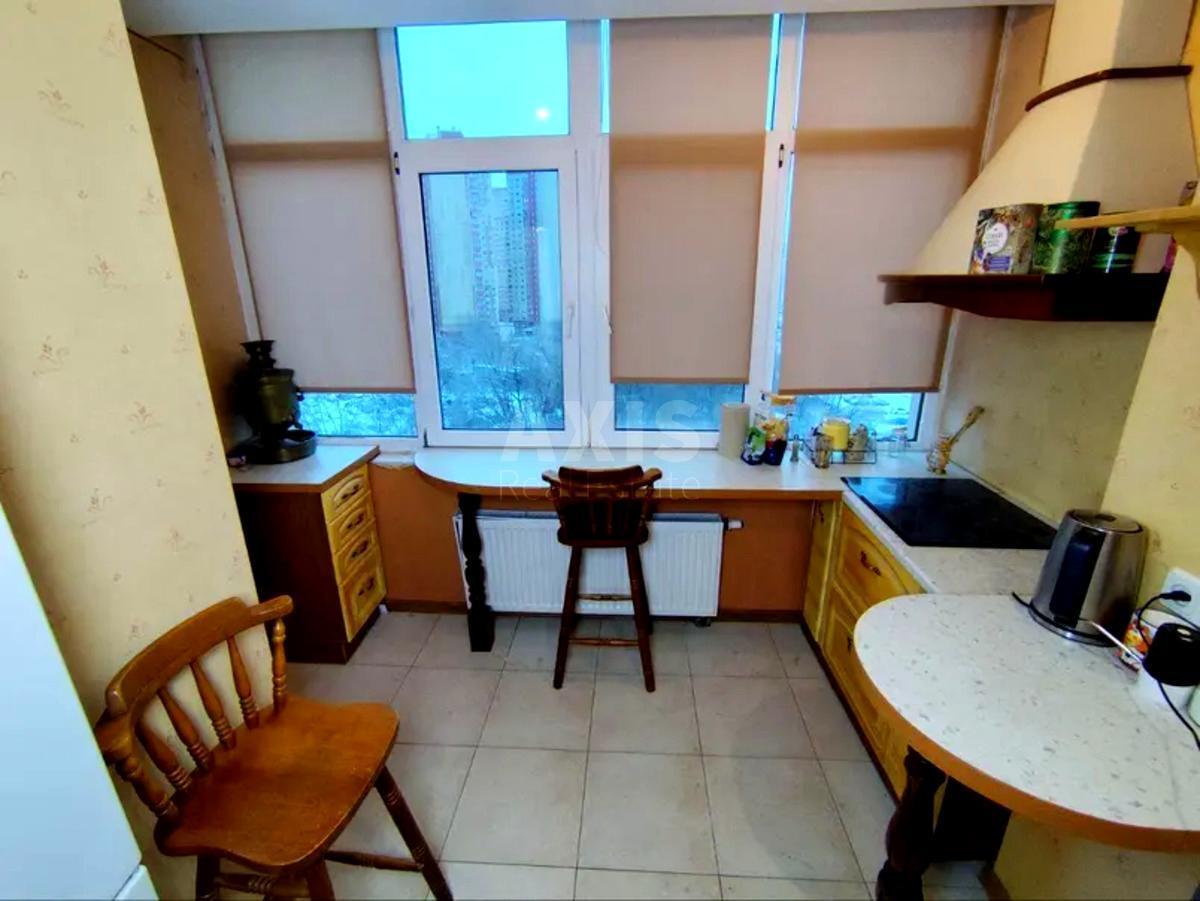 2k apartment vul. Yulia Zdanovska 60/563985