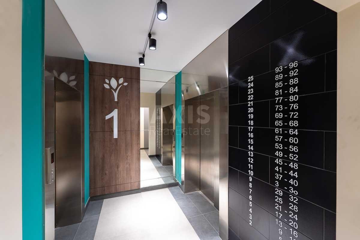3к квартира ул. Заболотного Академика 15Г8