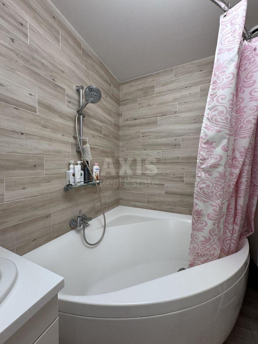 4к квартира пр-т Голосеевский 607