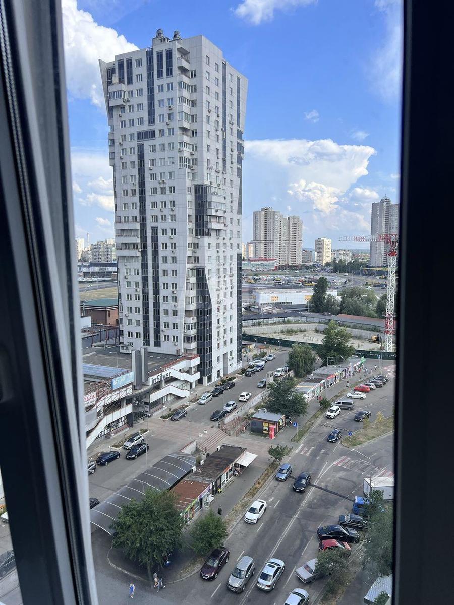 3к квартира ул. Срибнокильская 48