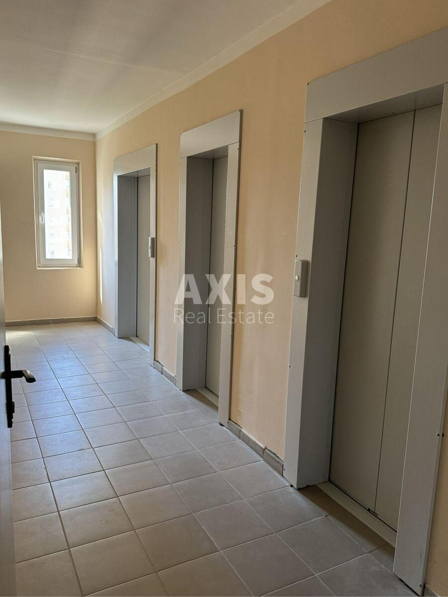 2k apartment pr-t Glushkova Akademika 69