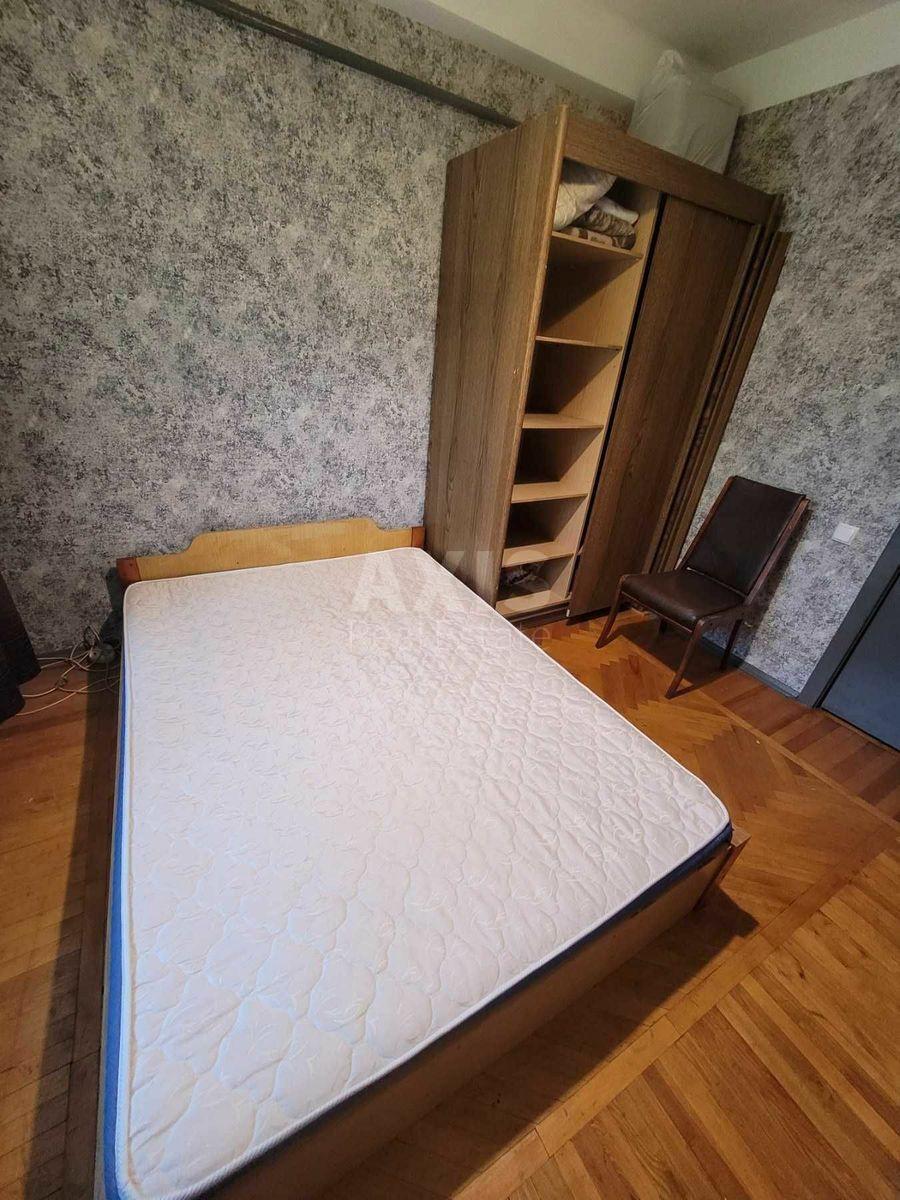2k apartment pr-t Vidradnyj 18Б4