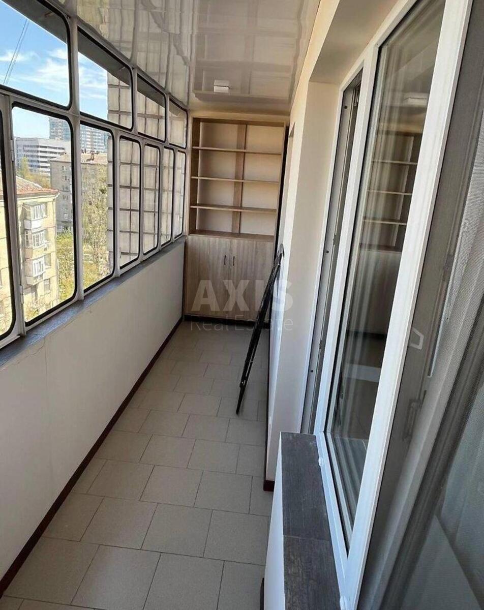 1k apartment vul. Ches'ka 6568069