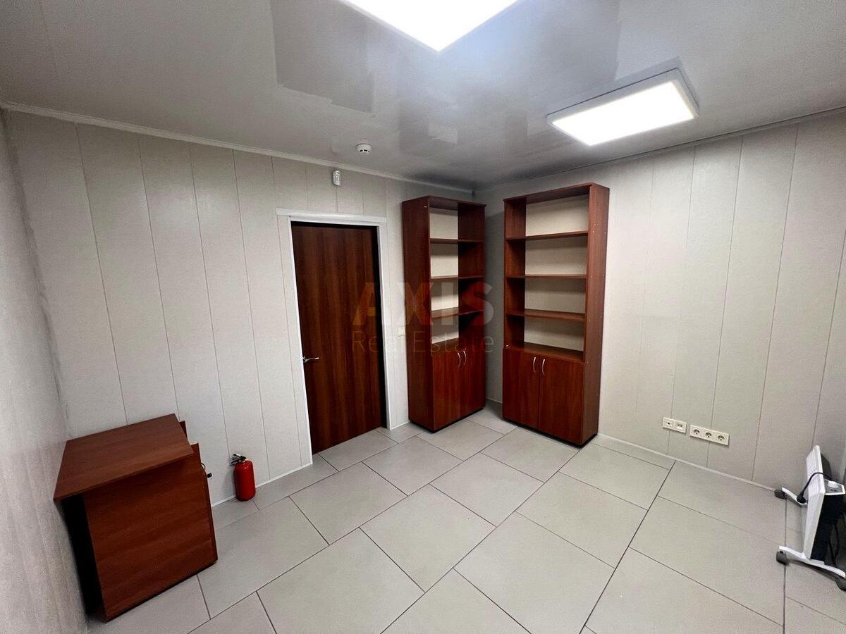 Office vul. Kyrylivs'ka 116А, 60m2611970