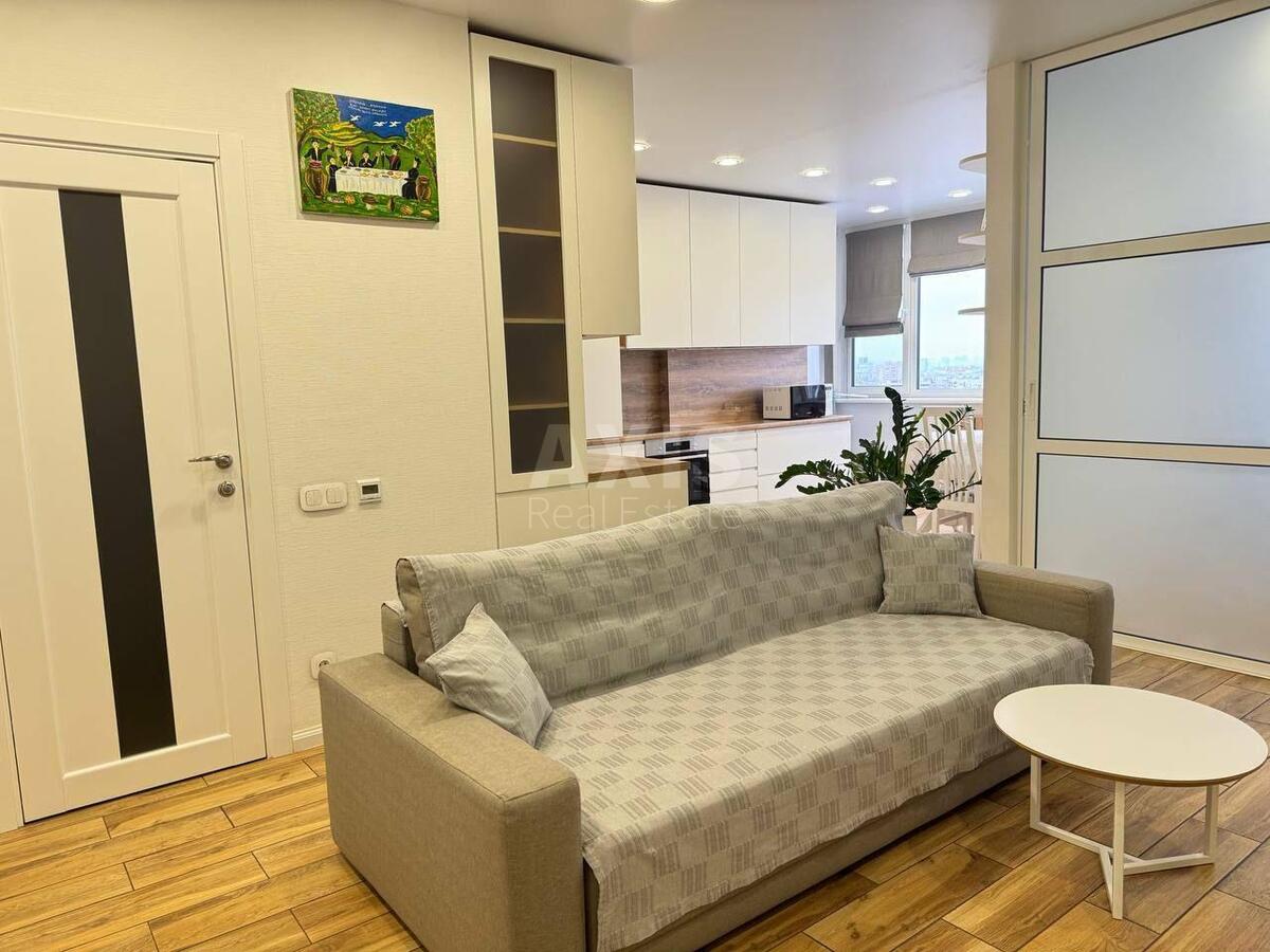 1k apartment vul. Mehanizatoriv 206