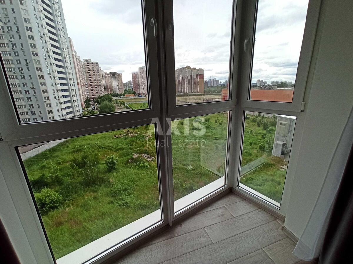 2k apartment vul. Dragomanova 2Б3