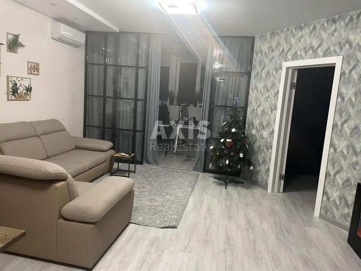 3k apartment vul. Pavlivs'ka 18