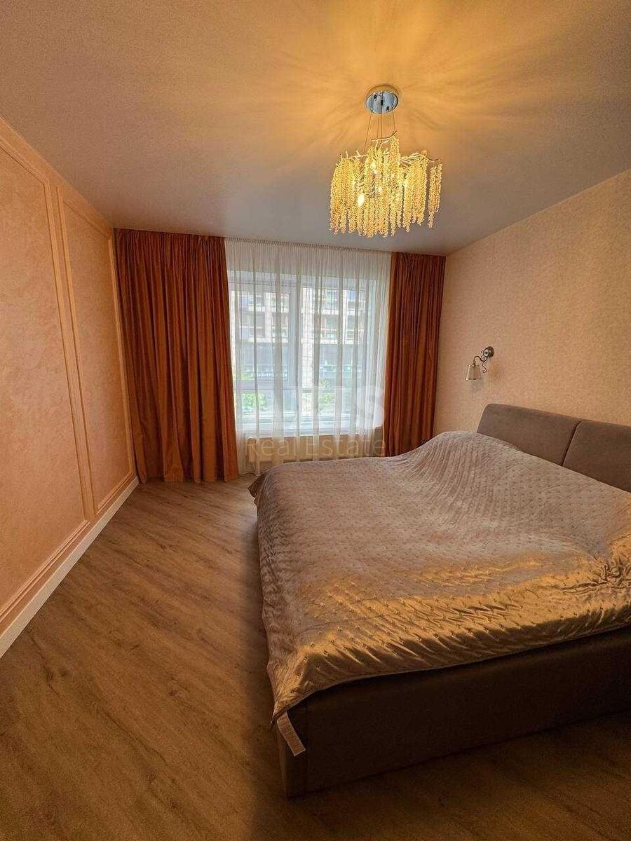 3k apartment vul. Zlatoustivs'ka 2712