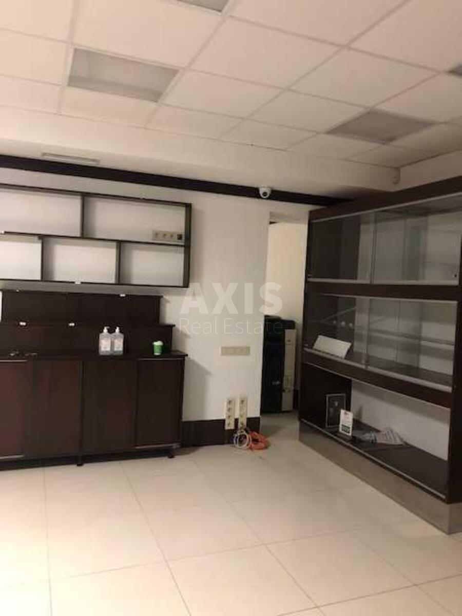 Trade object vul. Trostjanec'ka 4/2, 232m2582032
