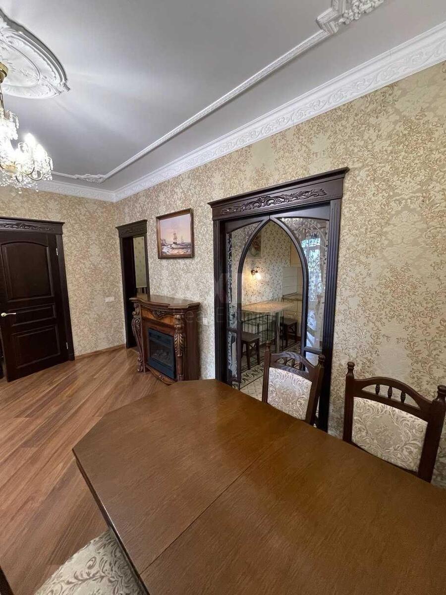 2k apartment vul. Lucenka Dmytra 101