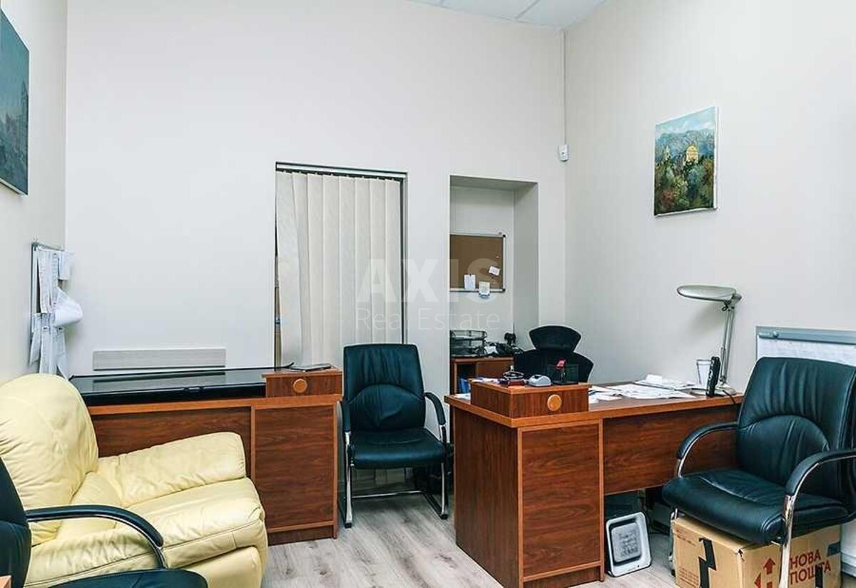Office vul. Levandovs'ka 8/15, 120m2572675