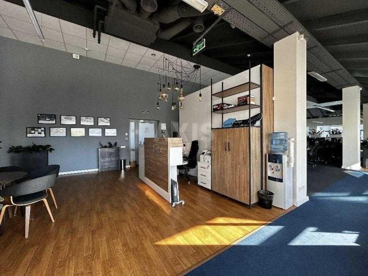Office vul. Gajdara 58/10, 944m2576494
