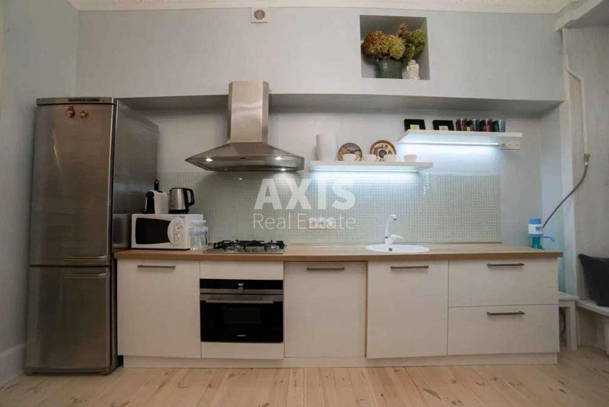 2k apartment vul. Antonovycha 59В