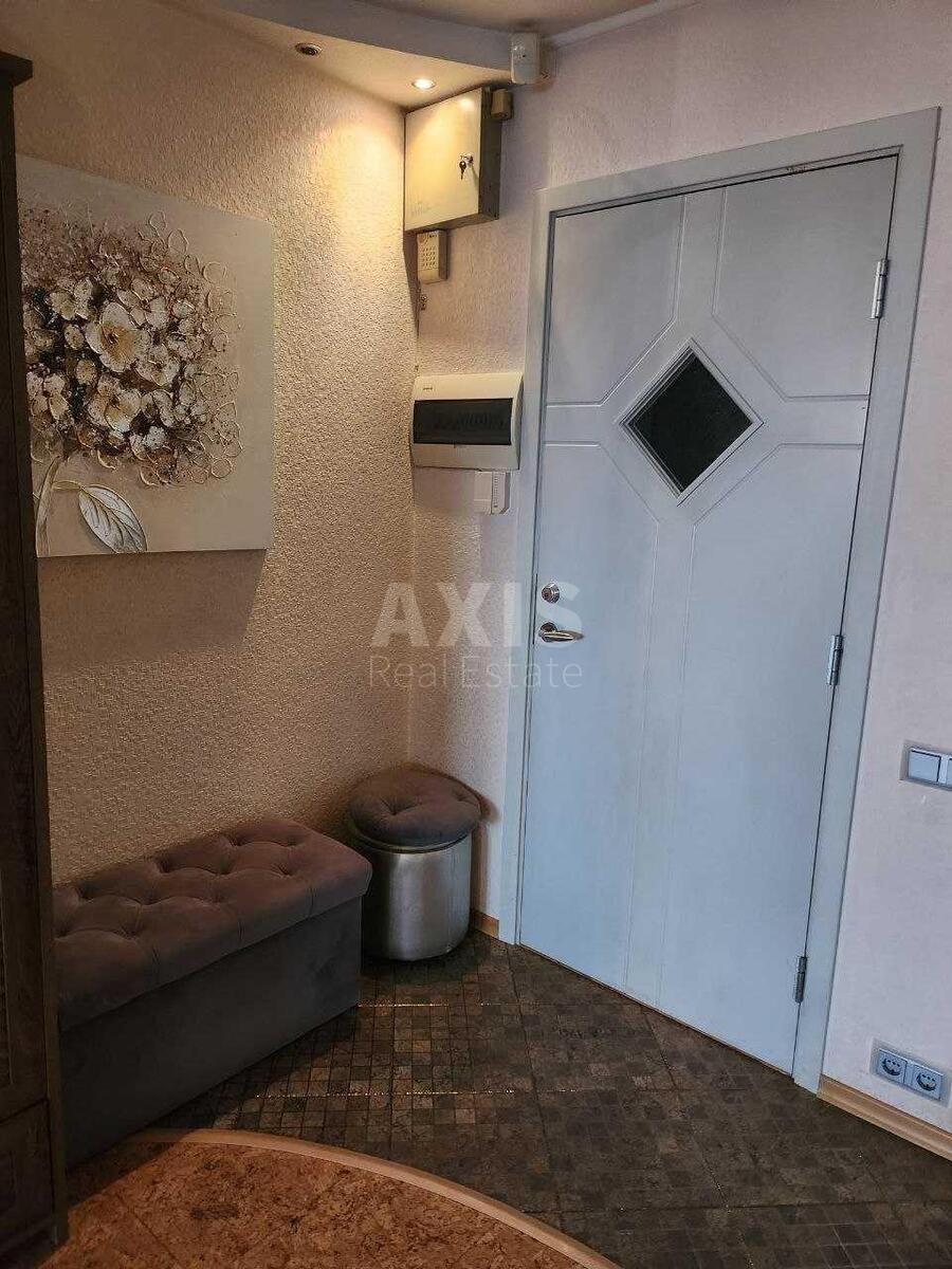 1k apartment pr-t Peremogy 146/26