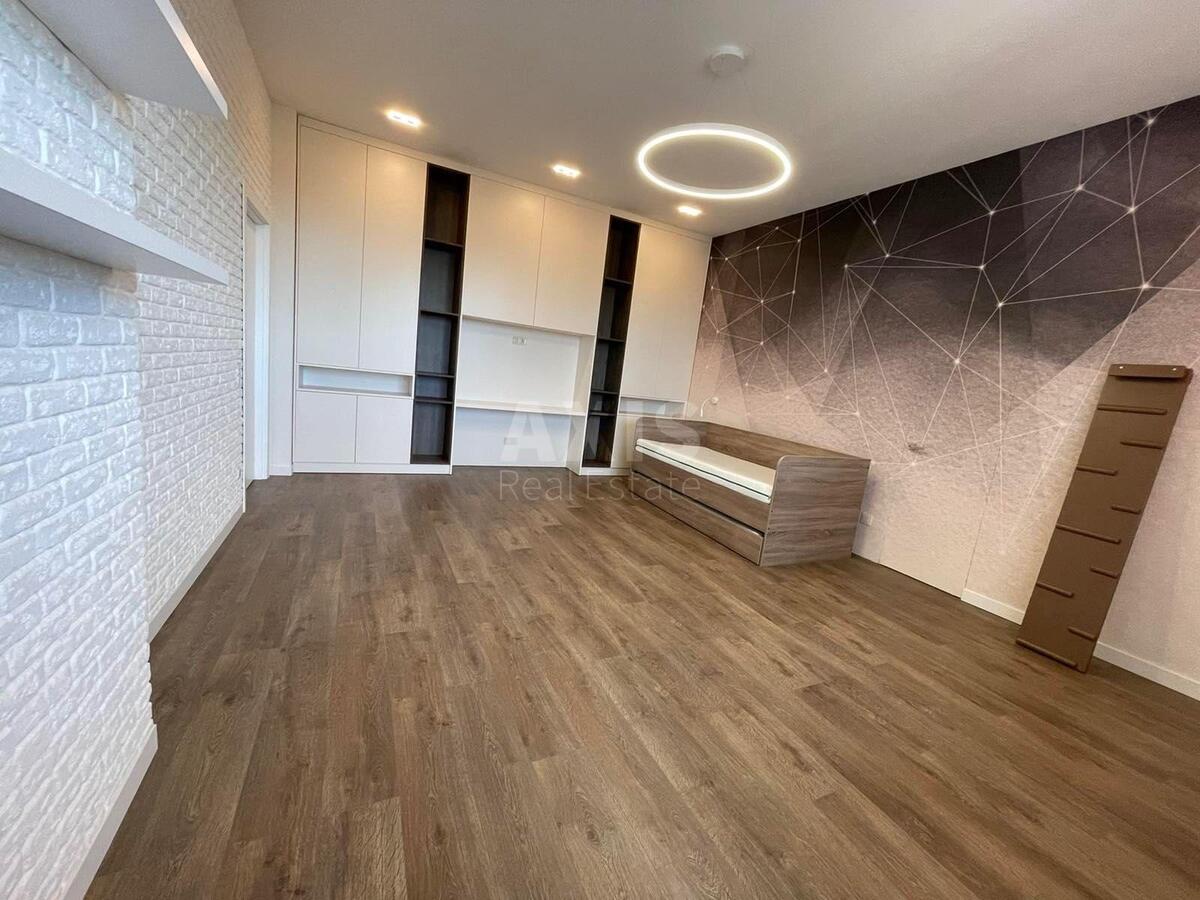 4k apartment vul. Chornovola V'jacheslava 2578258