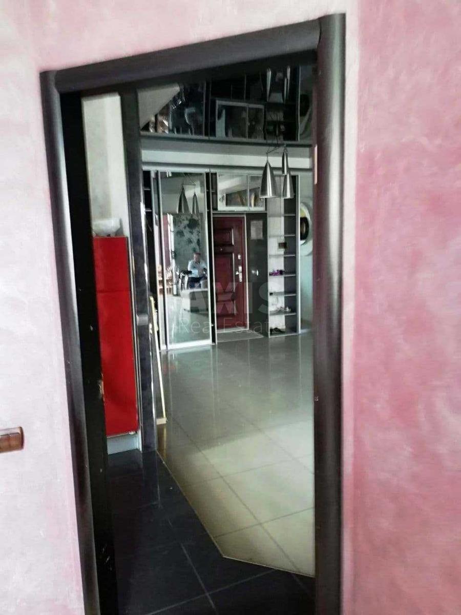 1k apartment vul. Saksagans'kogo 1215
