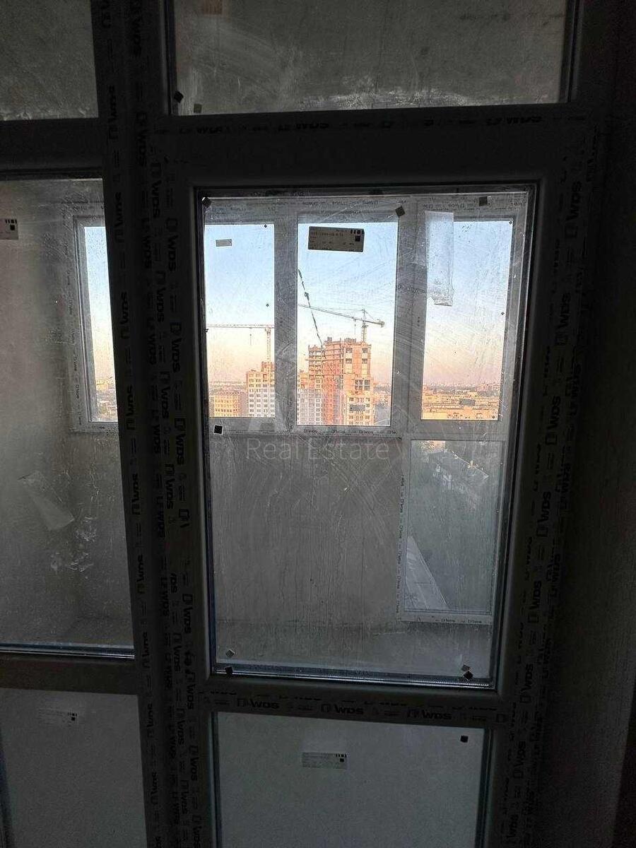 2k apartment vul. Baggovutivs'ka 172
