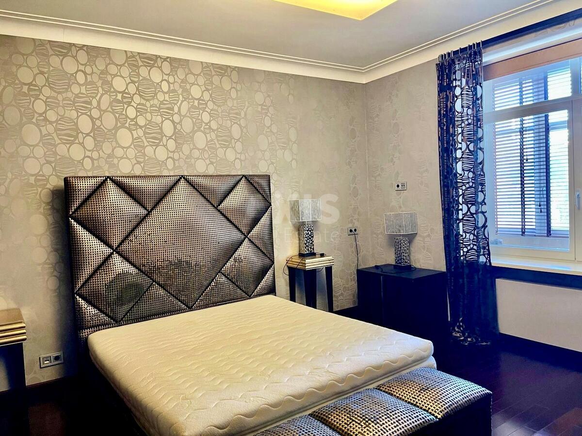 5k apartment vul. Kruglouniversytets'ka 3/5595106