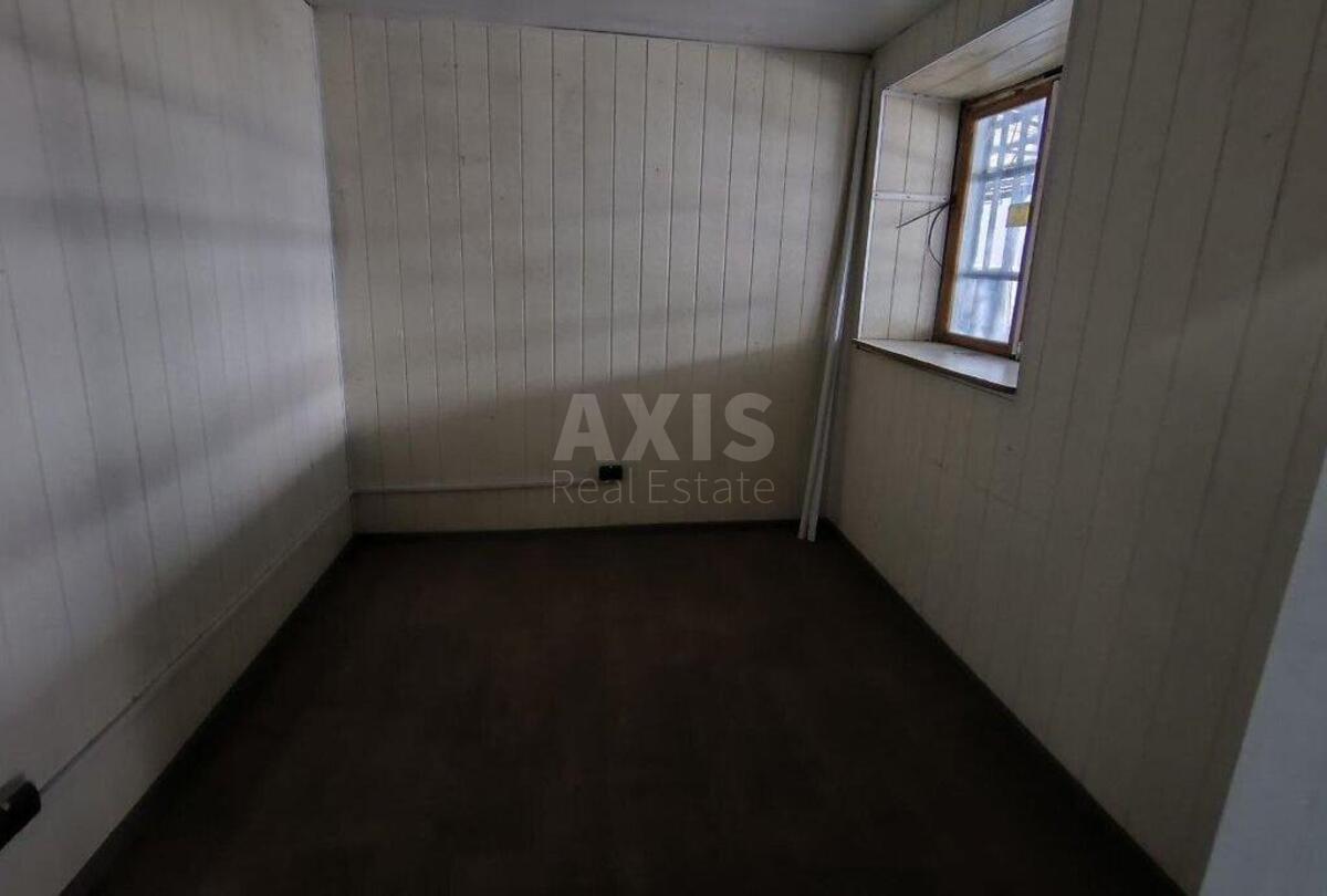 Service object vul. Ushyns'kogo 40, 100m2