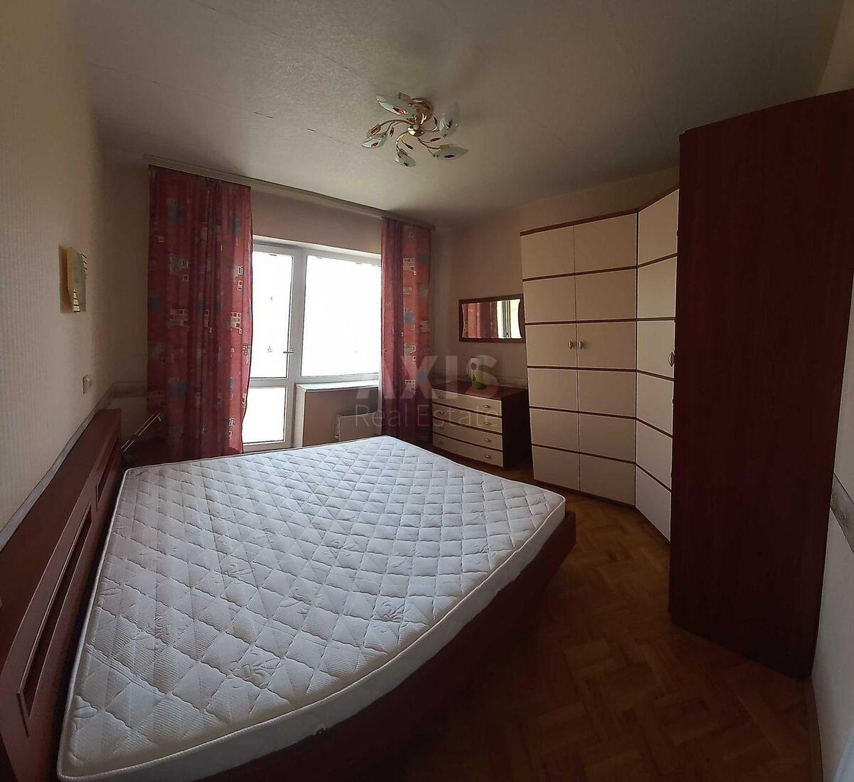 4k apartment vul. Revuc'kogo 134