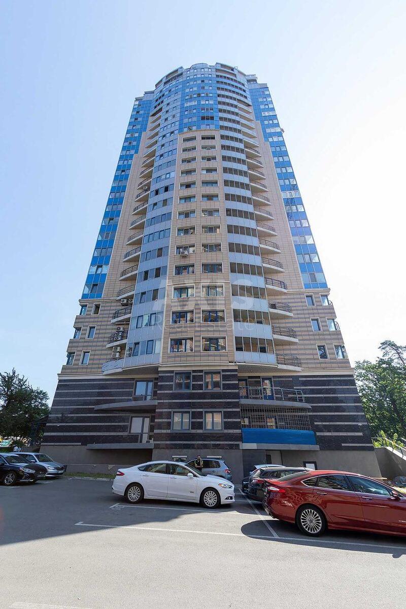 Объект торговли ул. Котельникова Михаила 11, 90м2