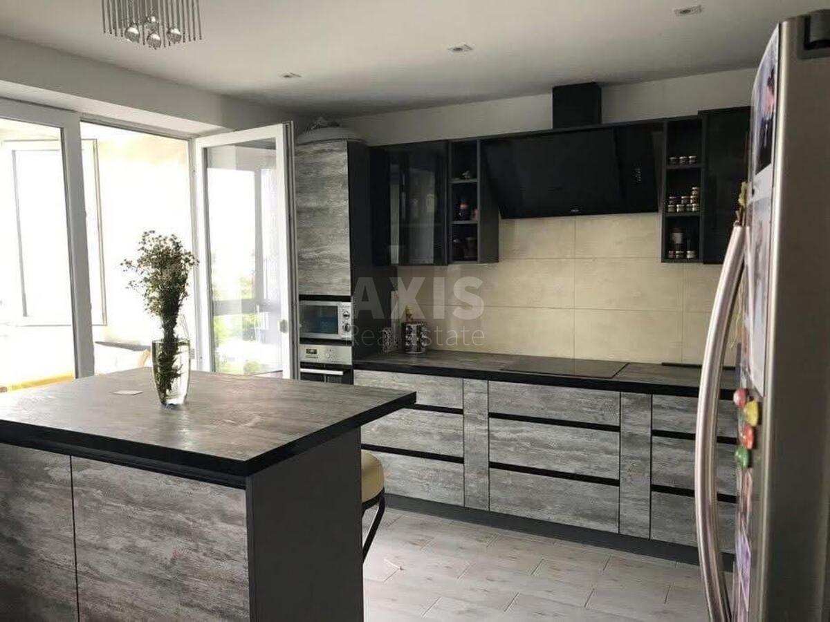 3k apartment vul. Chornovola V'jacheslava 26