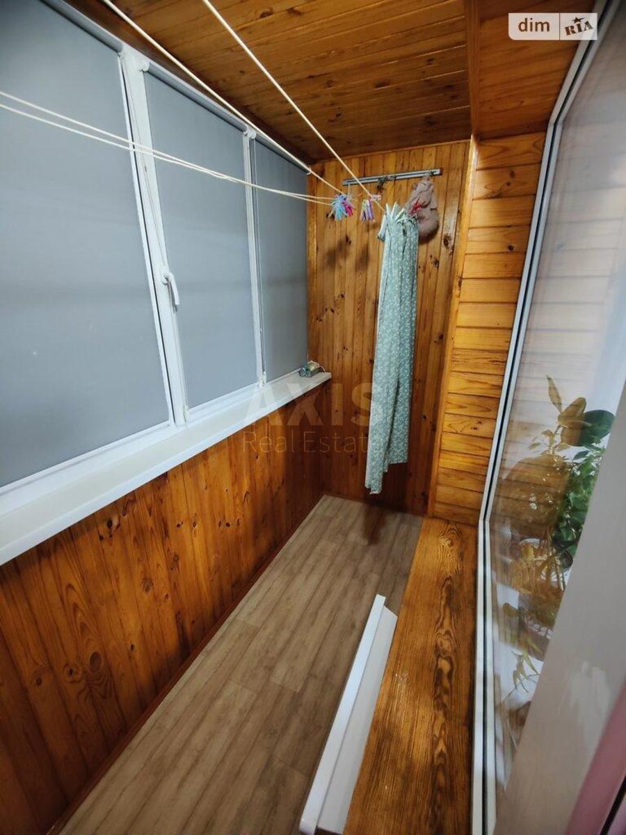 1k apartment vul. Praz'ka 22А8