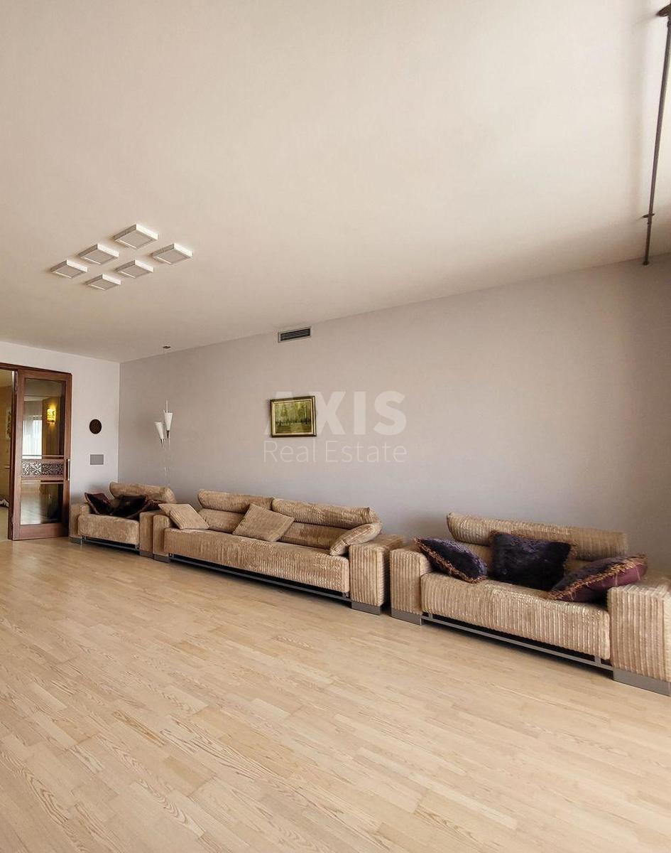4k apartment vul. Kropyvnyc'kogo 101