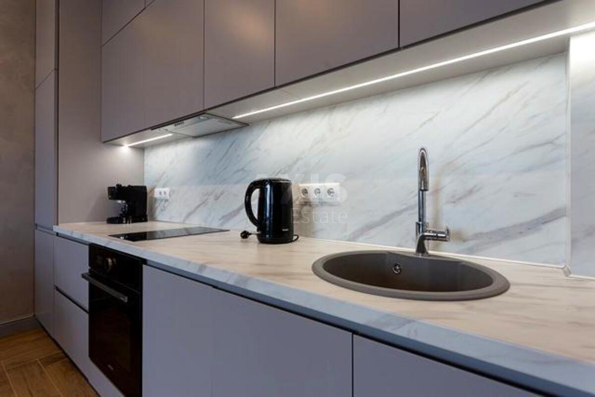 1k apartment pr-t Berestejskij 26637907