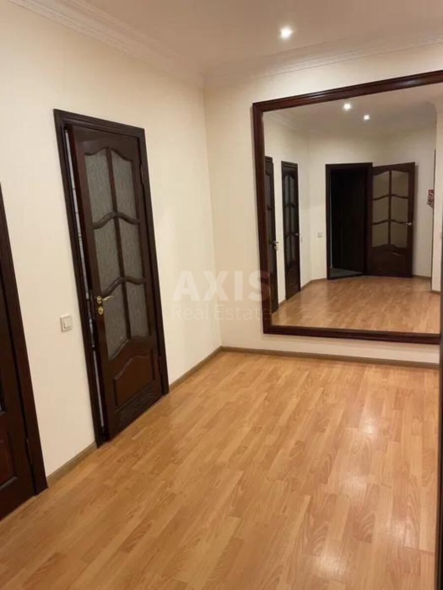 4к квартира ул. Назаровская 7597286