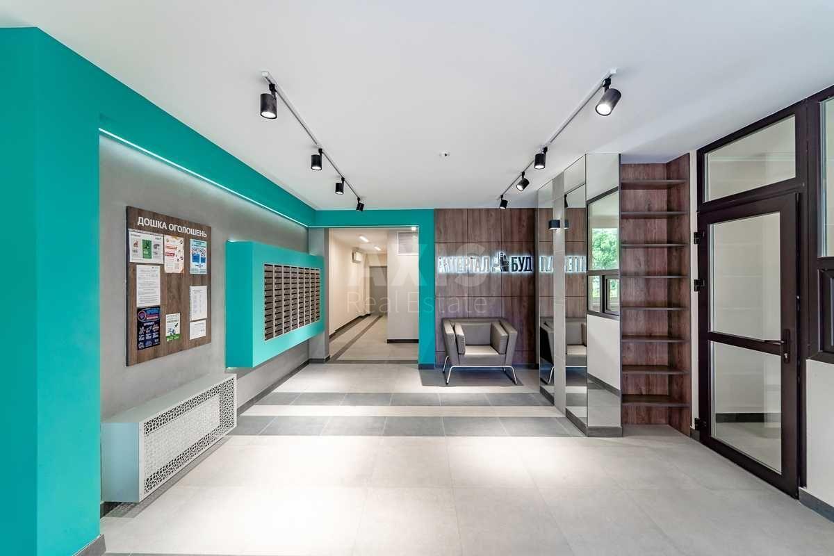 3k apartment vul. Zabolotnogo Akademika 15Г9