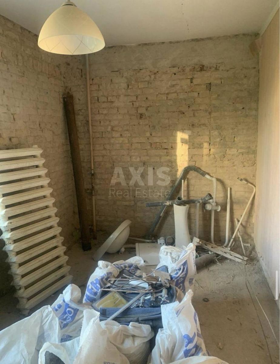 2k apartment vul. Yulia Zdanovska 5/13