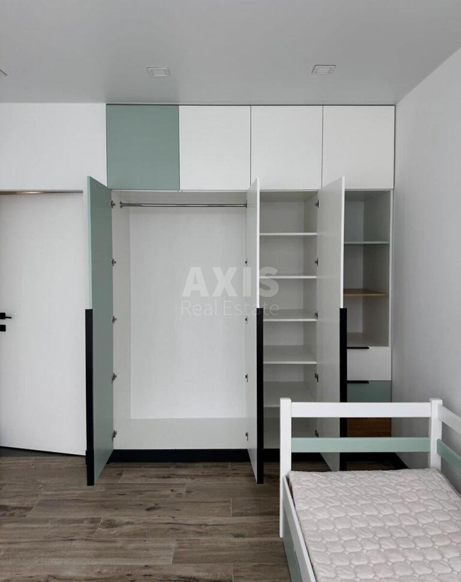 2k apartment vul. Grechka Marshala 10К7