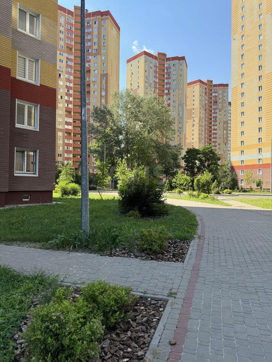 2k apartment vul. Yulia Zdanovska 71Г56377