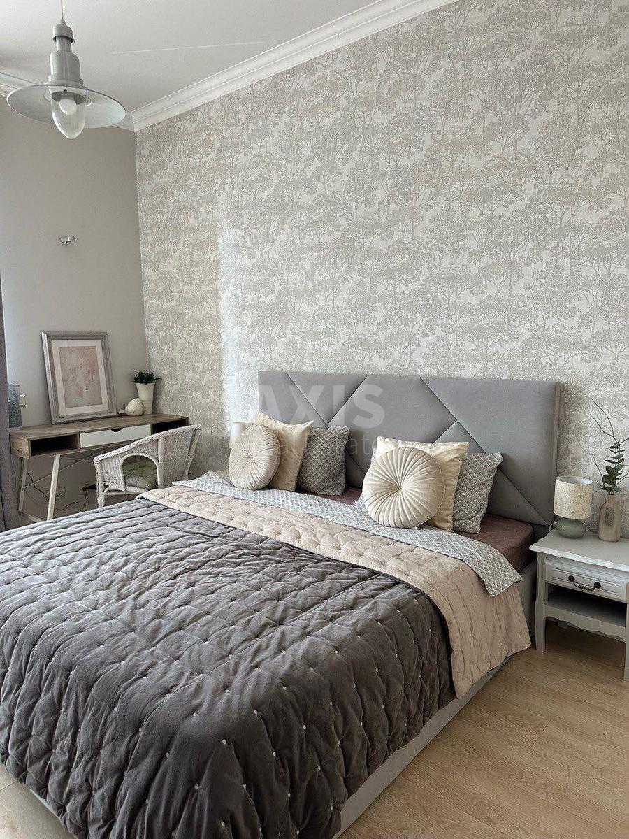 2k apartment vul. Antonovycha 725