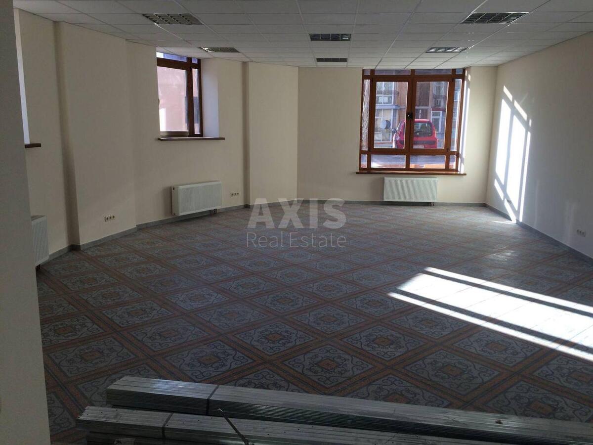 Office vul. Jevgena Konoval'cja 36В, 200m26
