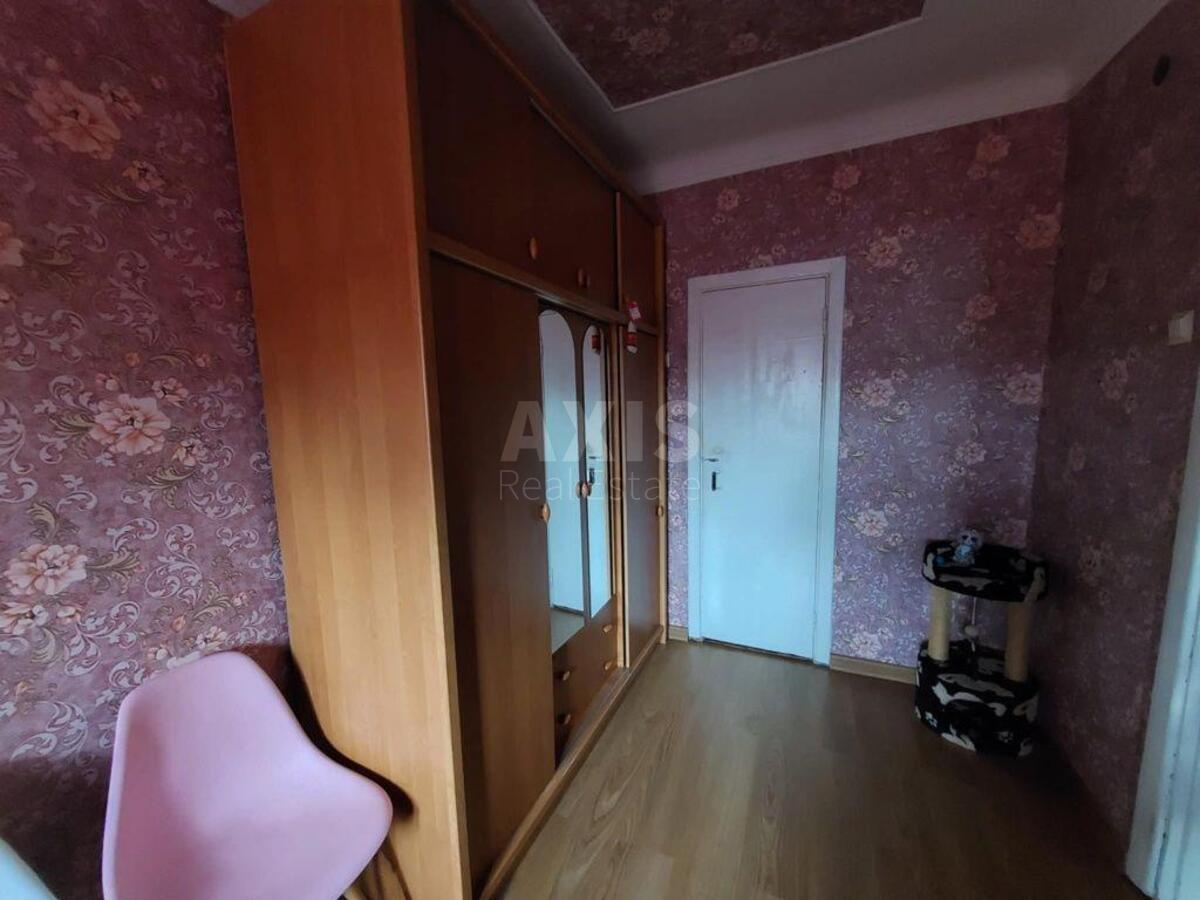 2k apartment vul. Volyns'ka 33